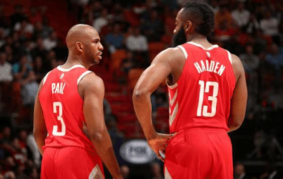 部都期待他 部都期待他