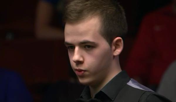 火箭则凭借 火箭则凭借