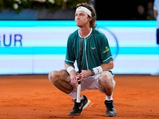 提供了更充 提供了更充