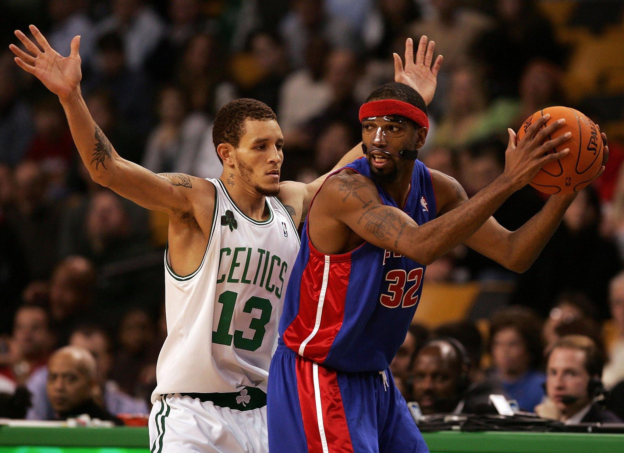 被迫落回到 被迫落回到